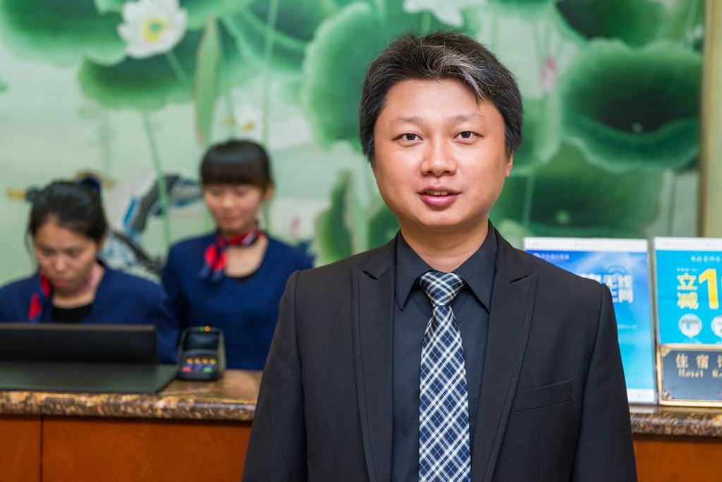 Hanting Express Shanghai South Shanxi Road Σανγκάη Εξωτερικό φωτογραφία