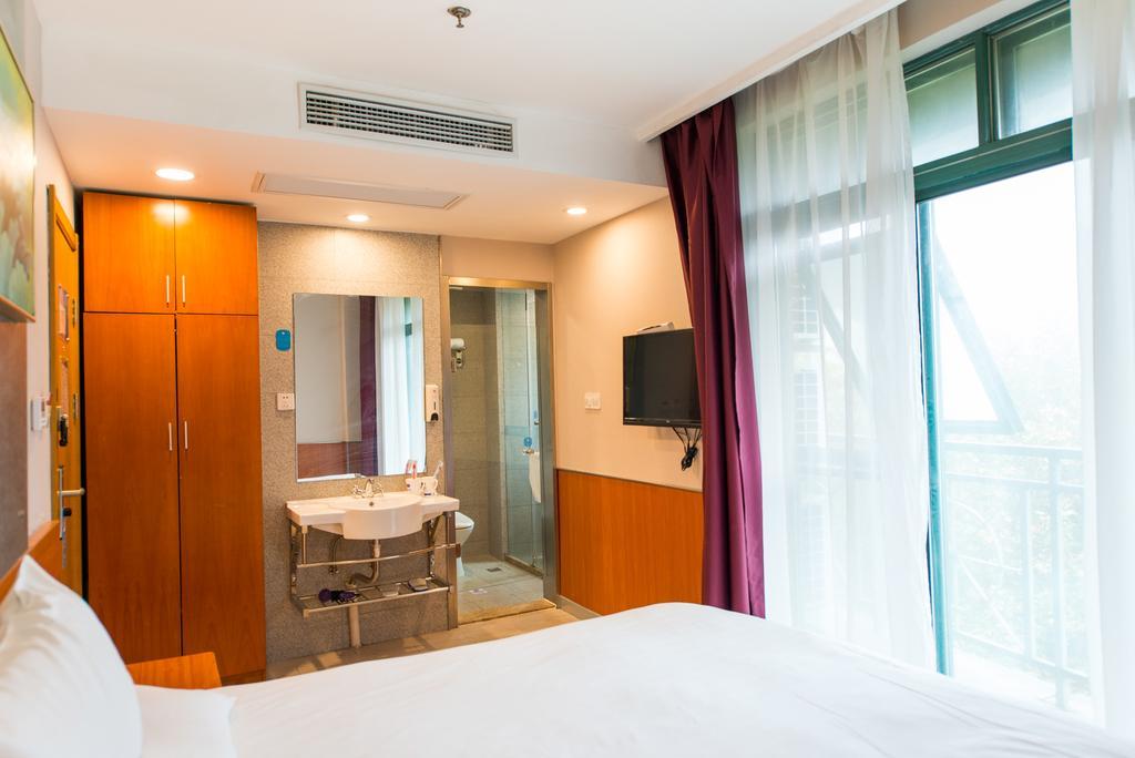 Hanting Express Shanghai South Shanxi Road Σανγκάη Εξωτερικό φωτογραφία