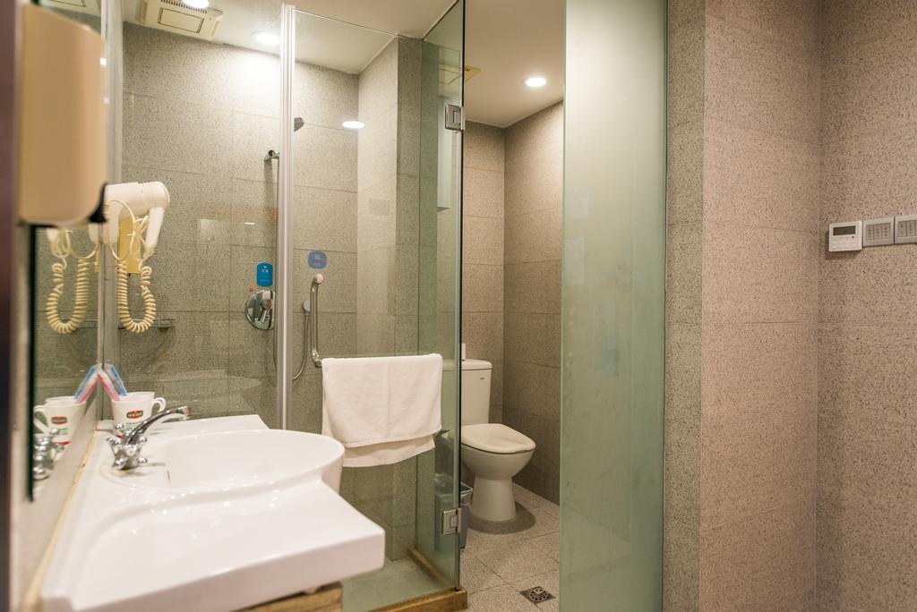 Hanting Express Shanghai South Shanxi Road Σανγκάη Εξωτερικό φωτογραφία